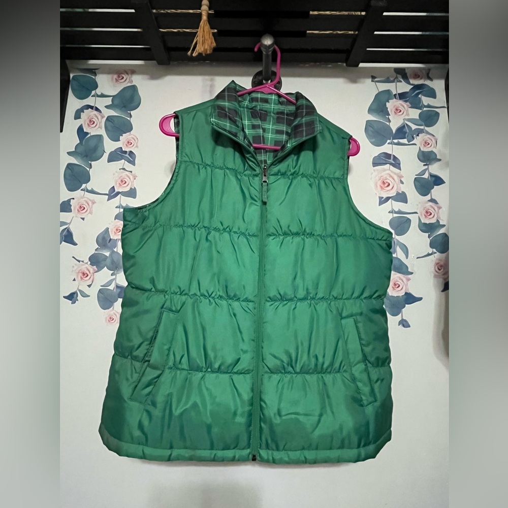 Reversible Plaid/Green Puffer Vest for Women